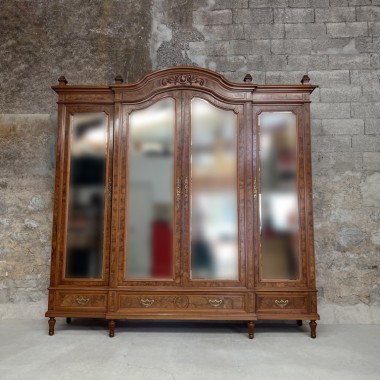 Impressionnante Armoire à Glace Penderie Style Louis XVI en acajou et ronce de noyer