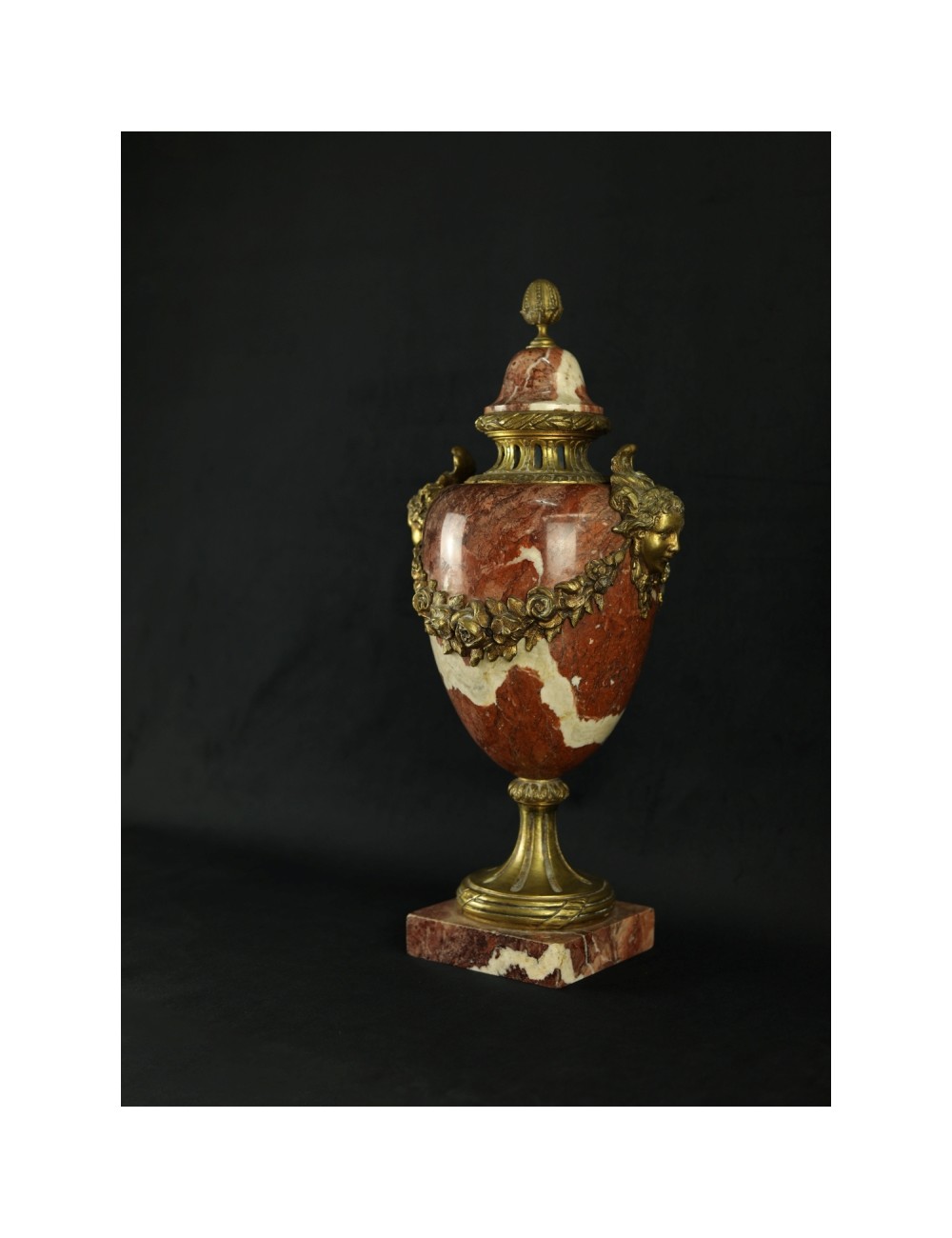 Grand vase cassolette de style Louis XVI néoclassique du XIXe siècle - ancienne urne en marbre 19ème